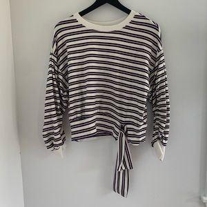 Kenzie, Sweatshirt material, NWOT